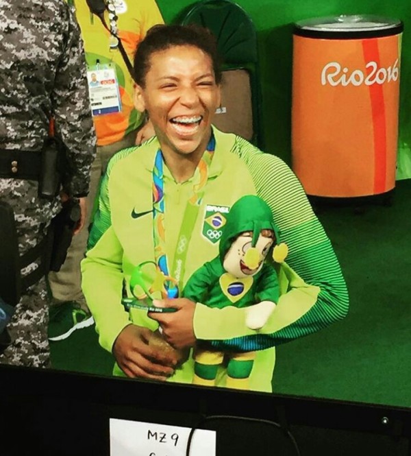 Chapolins brasileiros - Rio 2016 - Medalhito - Rafaela Silva, ouro no judô